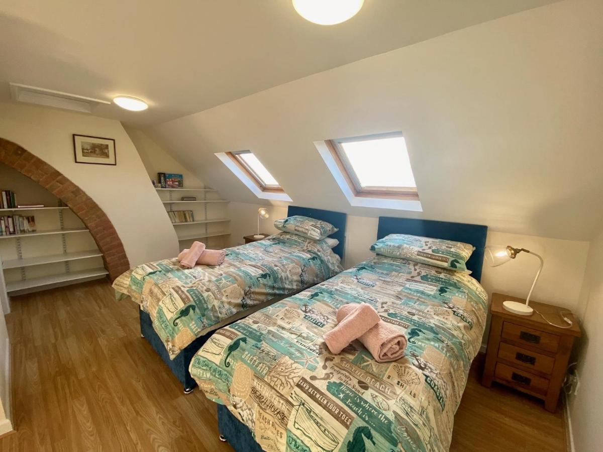 Buttercup Cottage 시드머스 외부 사진